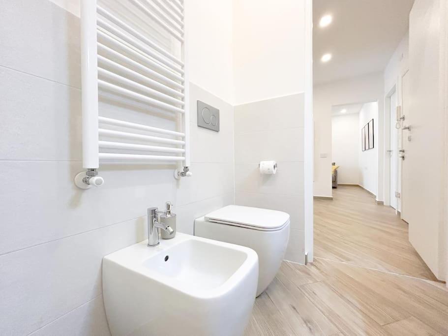 Lusso In Centro Storico - Wifi - Ac Apartment ซาโวนา ภายนอก รูปภาพ