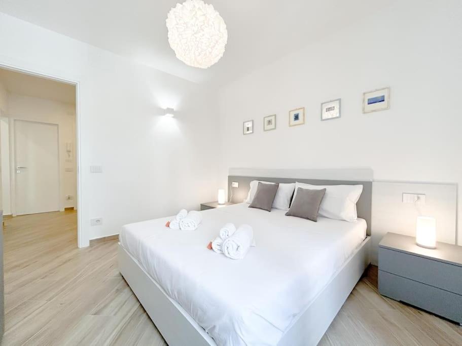 Lusso In Centro Storico - Wifi - Ac Apartment ซาโวนา ภายนอก รูปภาพ